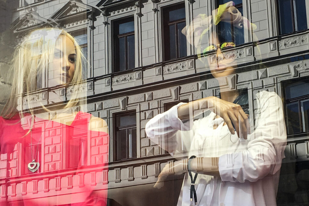 Jo Wright Whitten: Urban Reflections IV - Vienna