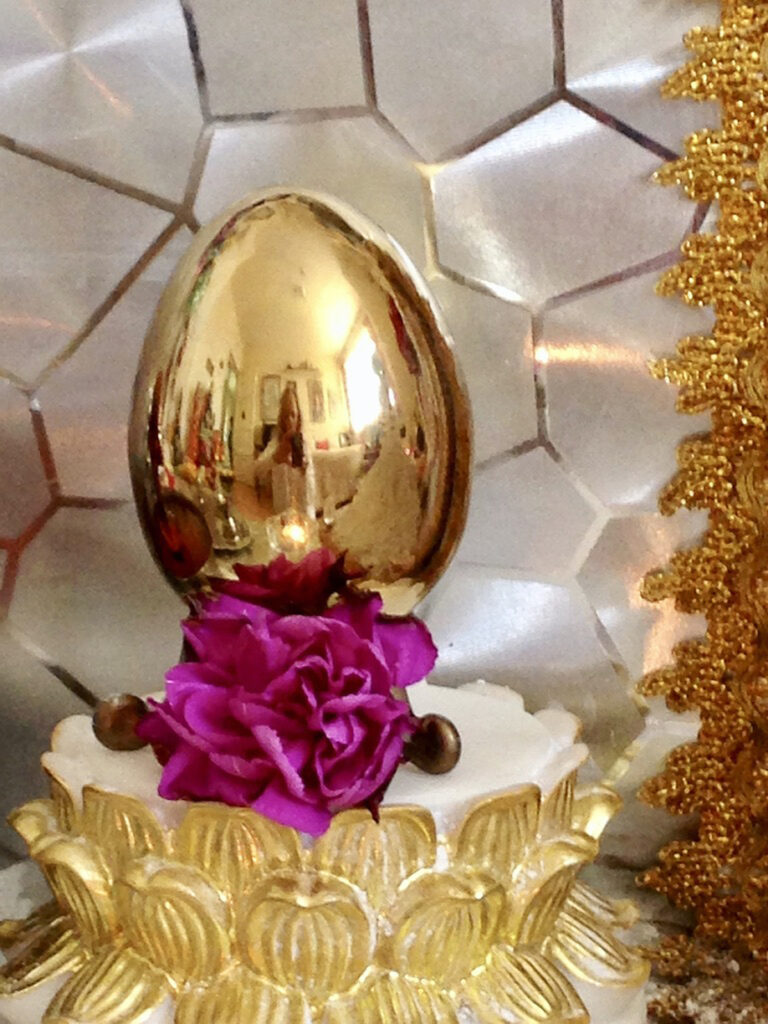 Irene Garden - Reflection Series: My Divine Reflection