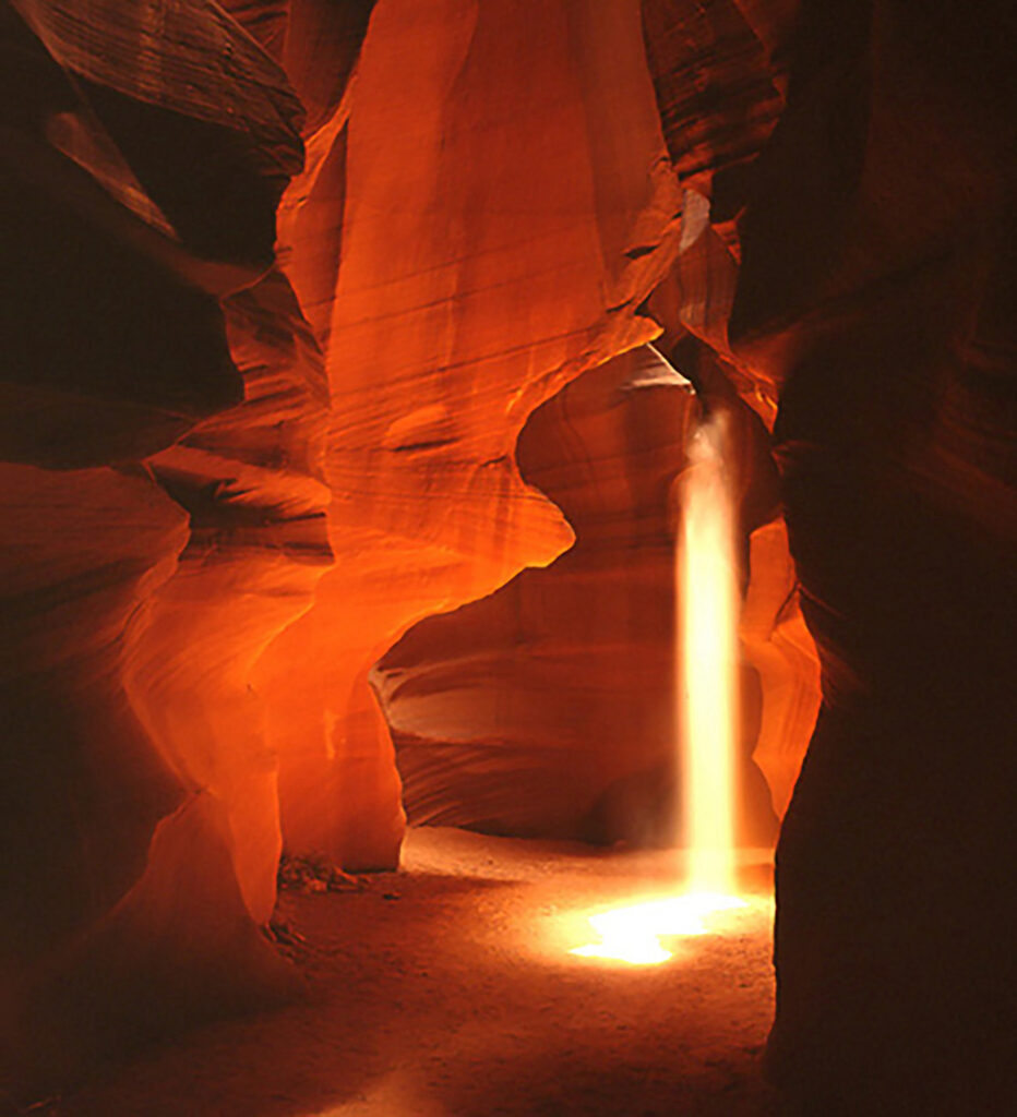 Glenn Hohnstreiter: Pillar of Light