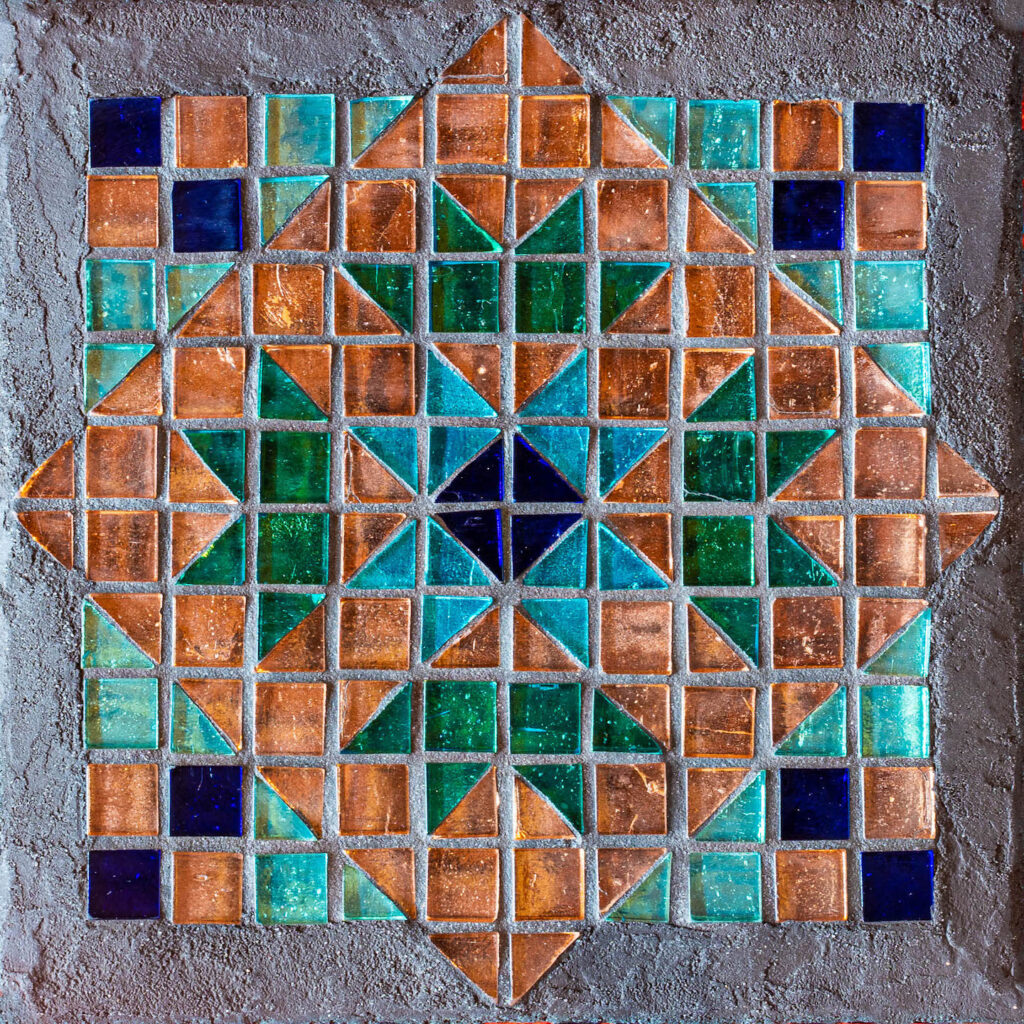 Debra Yoshimura: Crown and Star Quilt