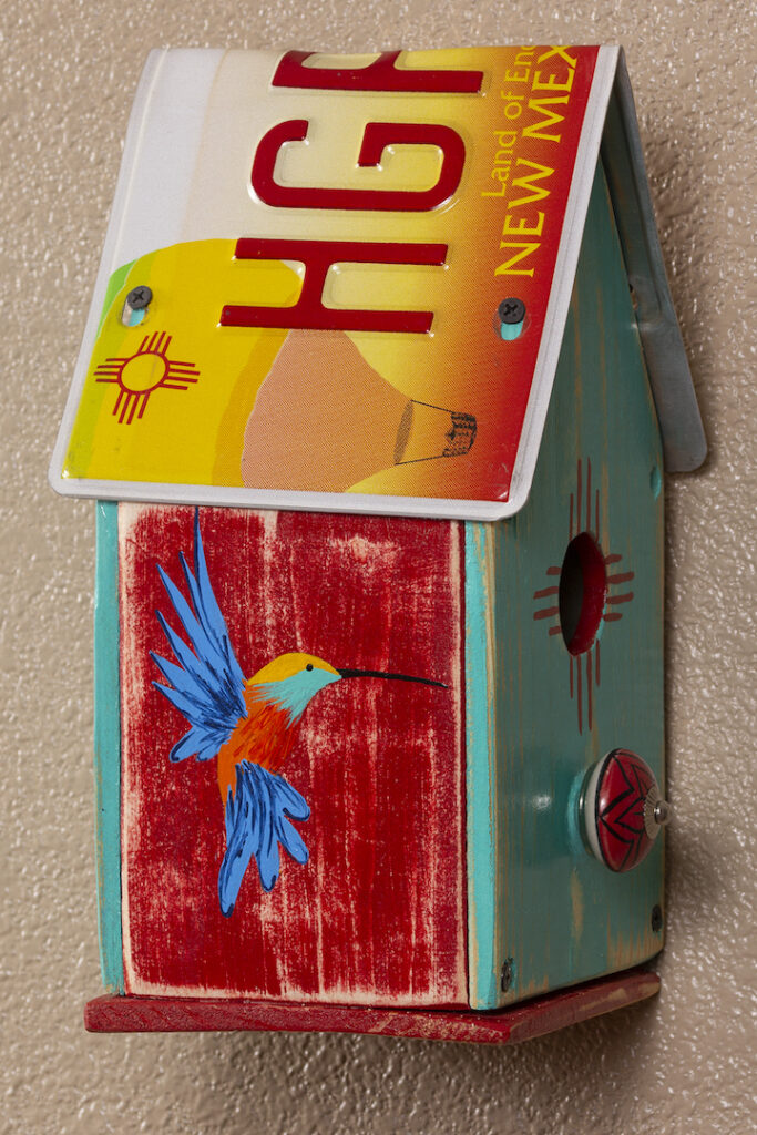 Alex Kreslin: Birdhouse (Balloon Plate)