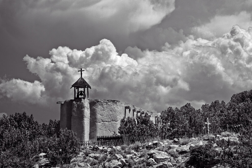 New Mexico Cancer Center, Gallery With A Cause,
